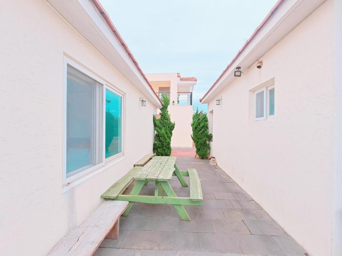Jeju Gillime Pension Exterior photo