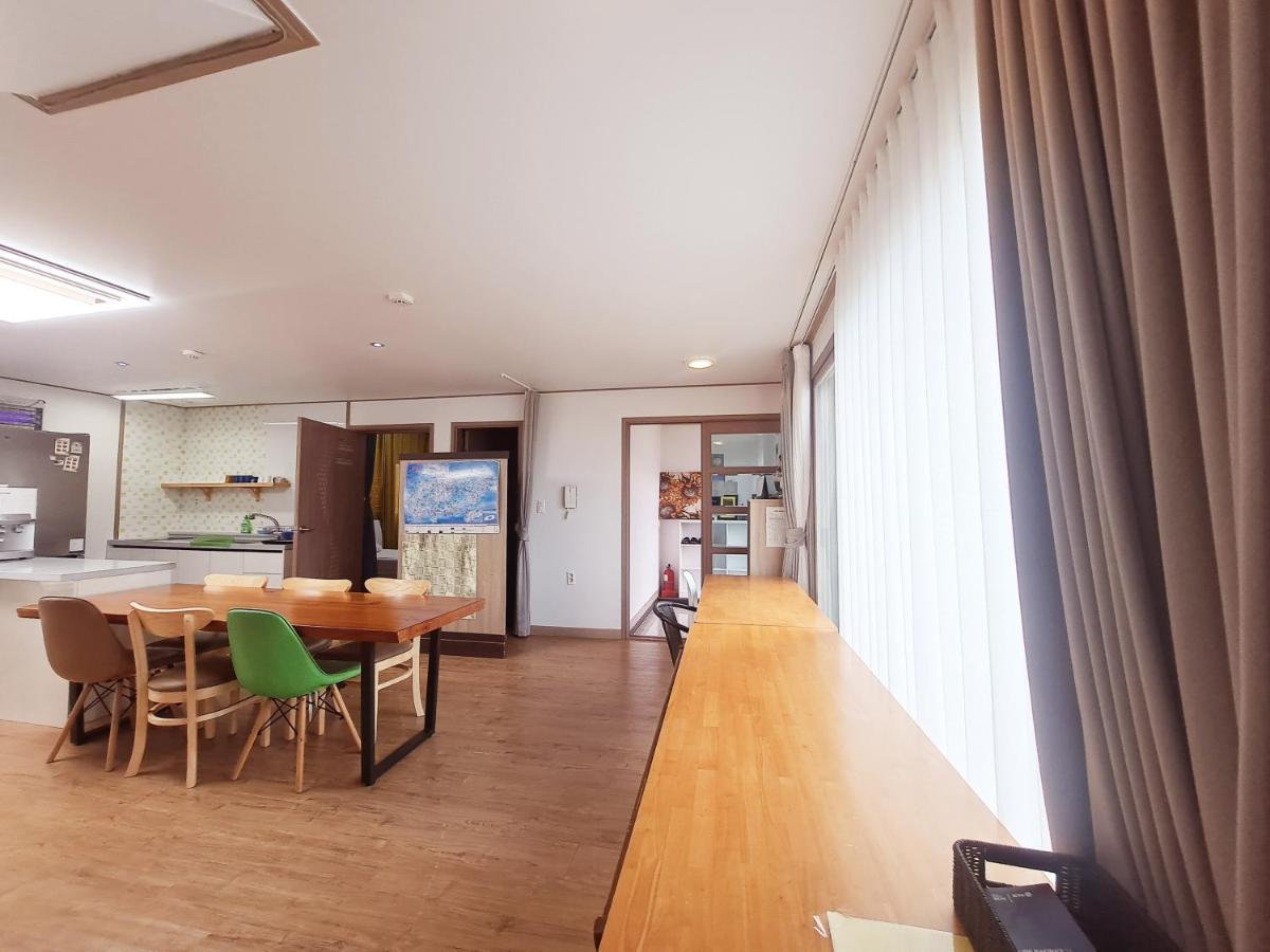 Jeju Gillime Pension Exterior photo