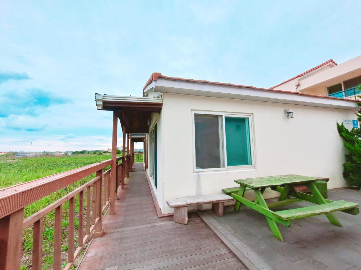 Jeju Gillime Pension Exterior photo